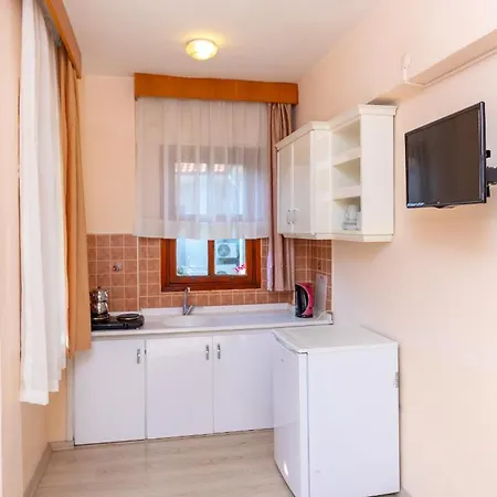 Hotel apartamentowy Uestuen