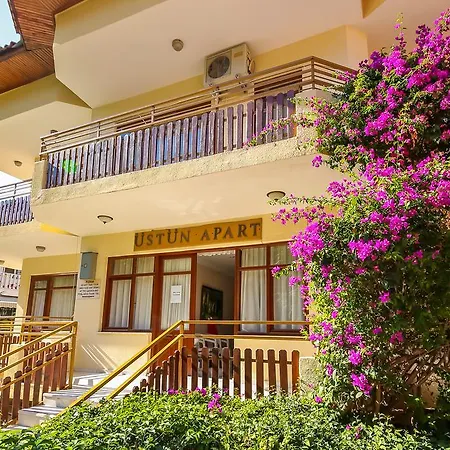 Hotel apartamentowy Uestuen