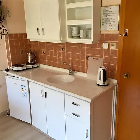 Uestuen Hotel apartamentowy